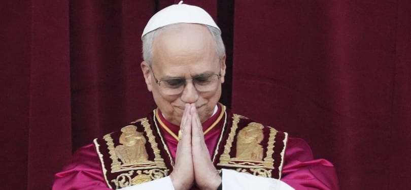 XIV. Leó felajánlotta, hogy rendezzék a Vatikánban az orosz–ukrán béketárgyalásokat