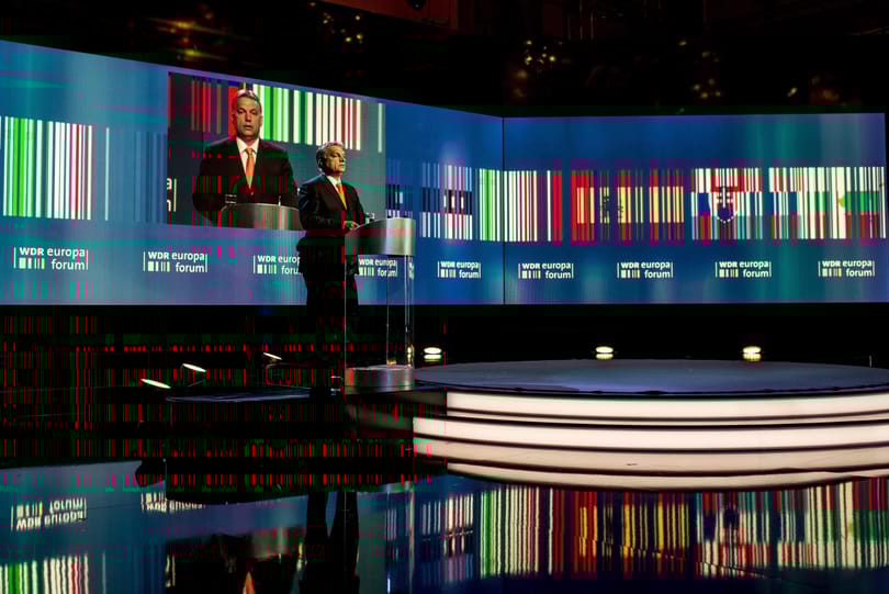 Orbán méretekről is beszélt Merkelnek Berlinben
