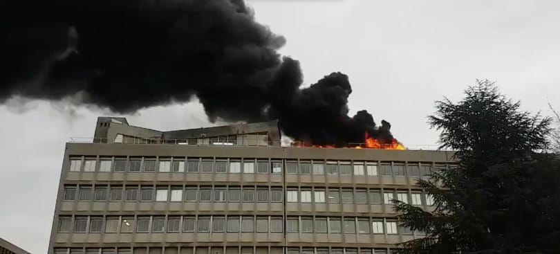 Robbanás történt a lyoni egyetemen