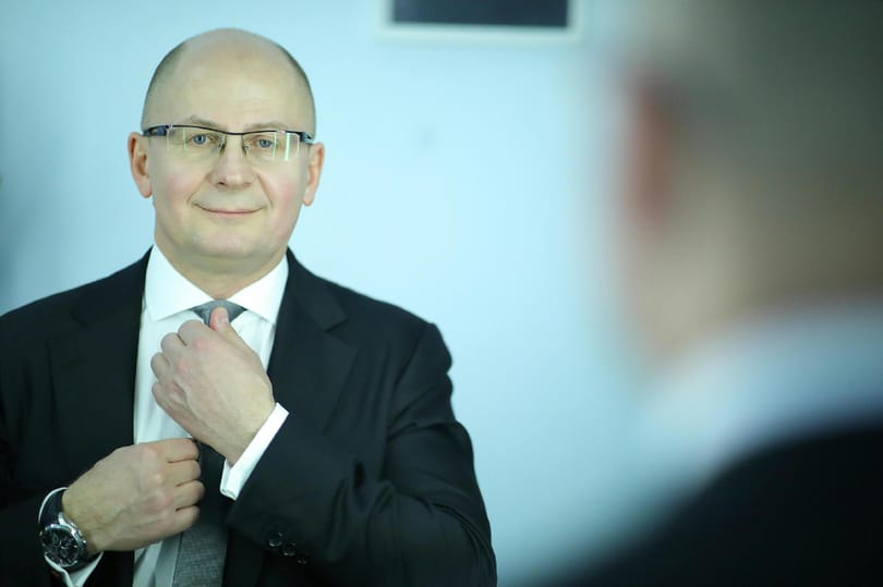 Górcső alá veszi a mesterséges intelligenciát, és türk társai tenyerébe csap a GVH