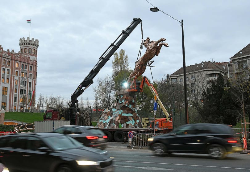 Krusovszky Dénes az én hetemben az Aranyszarvas szobor után forradalmi javaslattal állt elő