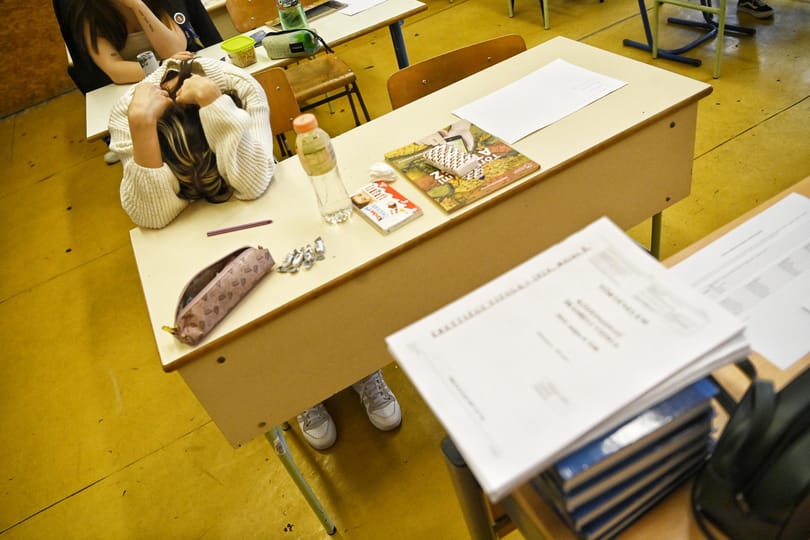 Sokat segített az atlasz, de a térképes feladatoknak így sem örültek a diákok a töriérettségin