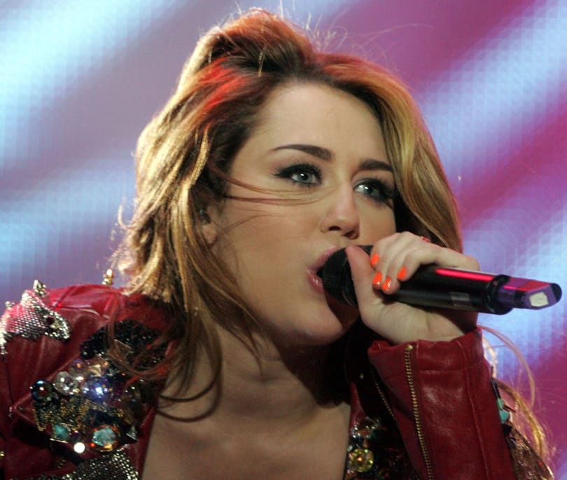 Szex-botrányhőssé vált az egykori Hannah Montana
