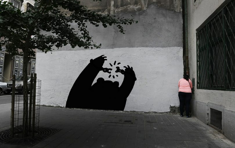 Meghirdettük az (ál)Banksy-versenyet – önnek melyik mű tetszik leginkább? Szavazzon!