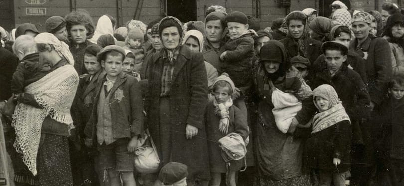 Felfogni Auschwitzot – a sokkoló megérkezés emlékei