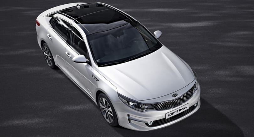 Fontos újdonságot hoz az új Kia Optima, lesz belőle kombi is