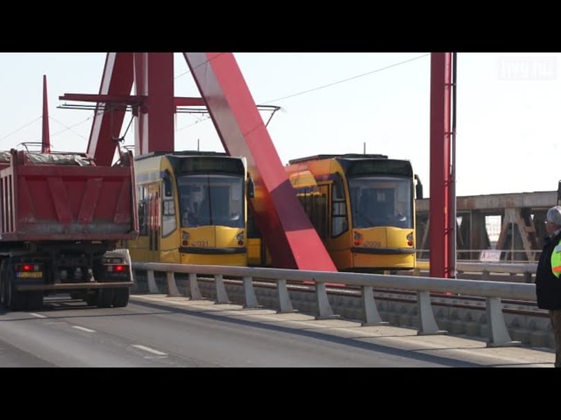 Így nem dőlt össze a Rákóczi híd - videó