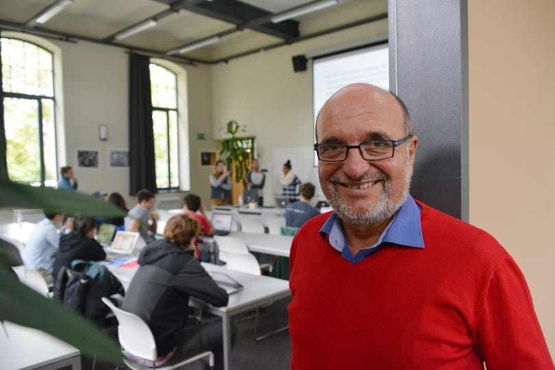  Bojár: Pillanatnyi népszerűségért rasszista ösztönökre építeni bűn