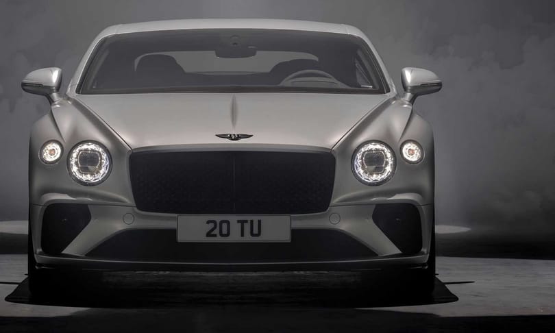 335 km/h a legújabb hatalmas Bentley végsebessége