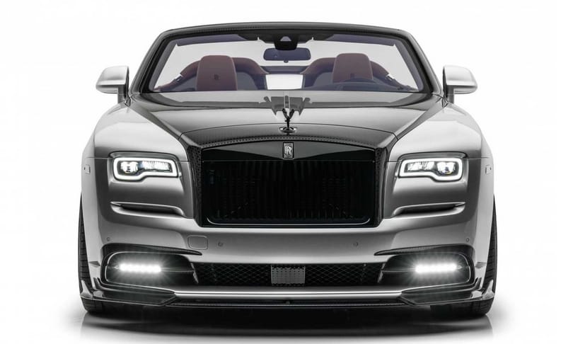 730 lóerős új Rolls-Royce kabrió érkezett