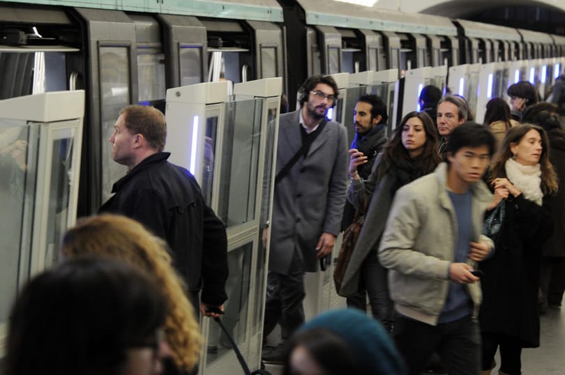 Petíciót indítottak Párizsban, hogy ne nevezzenek el egy metróállomást Serge Gainsbourg botrányos pop-art-ikonról