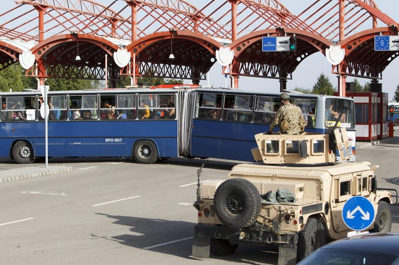 Érkeznek a menekültszállító vonatok