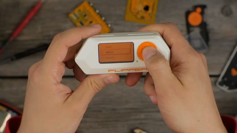 Nincs többé végeláthatatlan értesítésdömping az iPhone-okon: javították a hibát, amit a „digitális svájci bicskával” lehetett kihasználni