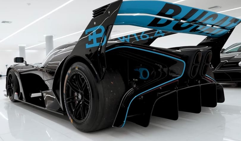58 kilométerenként kér új abroncsokat a Bugatti Bolide és egy szett közel 3 millió forint