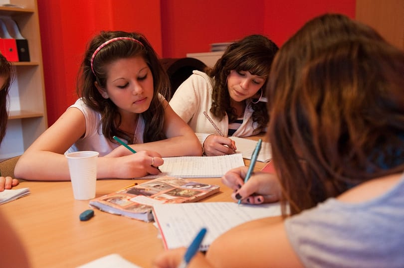 Lehetetlent kér a tanoda program civiljeitől a kormány