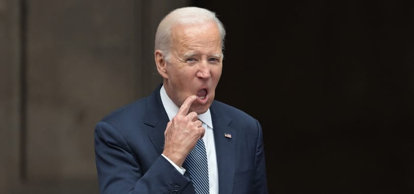 Biden garázsából is minősített iratok kerültek elő, de tényleg bajban van-e az elnök?