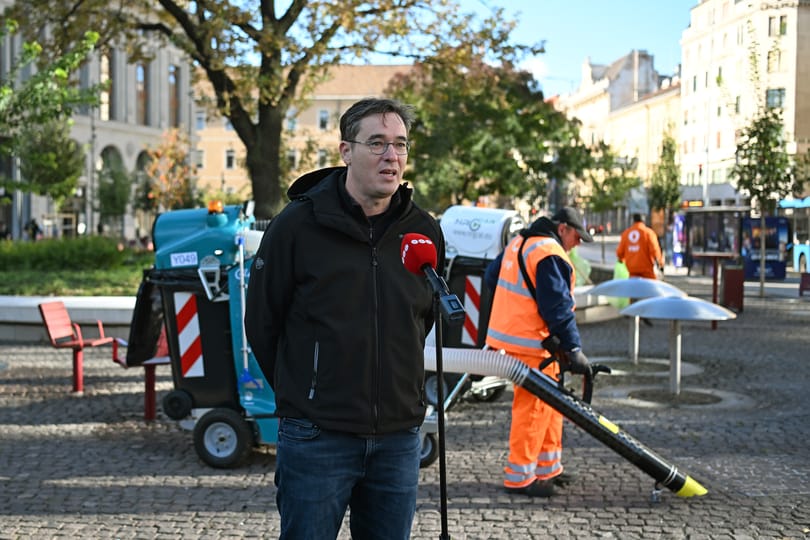 Ellepték a Szigetet és környékét a szemét és a guberálók, a kormánymédia mégsem ekézi Karácsonyt