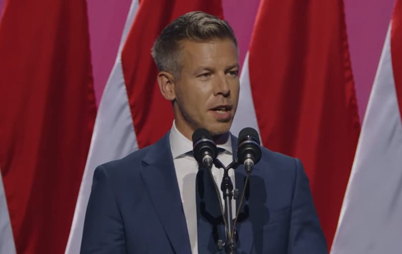 Magyar Péter kongresszusi beszéde: Sok magyar él gondolatai magányában, egymástól elválasztva, falak mögött