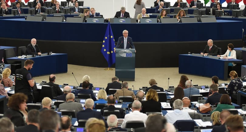 Megy az adok-kapok: megint üzent Brüsszelnek a magyar kormány