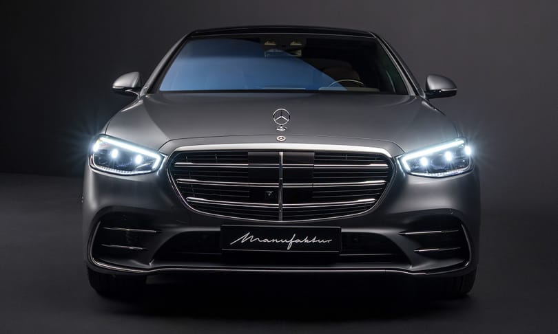 Nagyobb tempó mellett is filmet nézhetnek vagy olvashatnak a Mercedes sofőrök