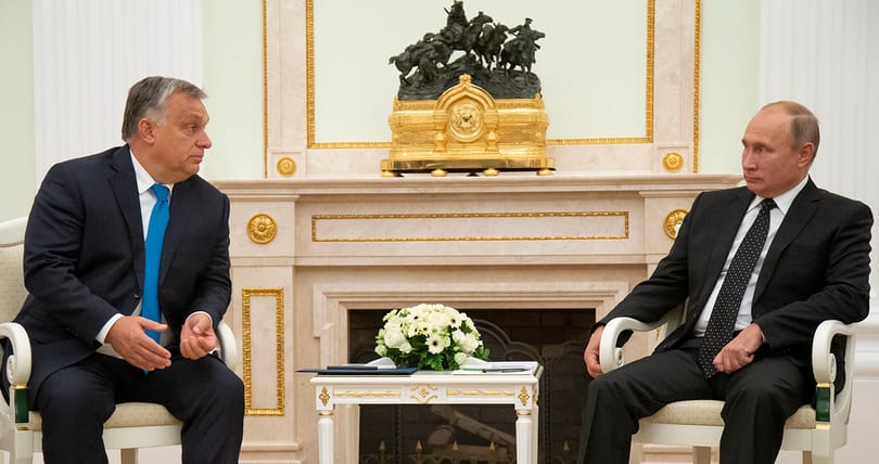 És akkor Vlagyimir Putyin egy félidőre elrabolta Orbán Viktort
