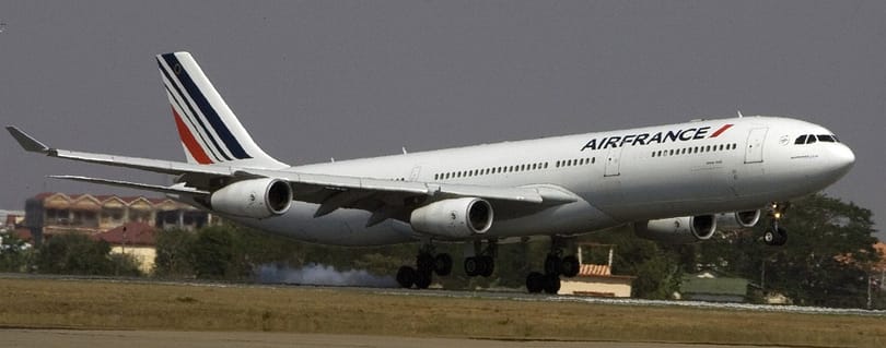 Sztrájkolnak a légikísérők, törölhetik az Air France járatokat