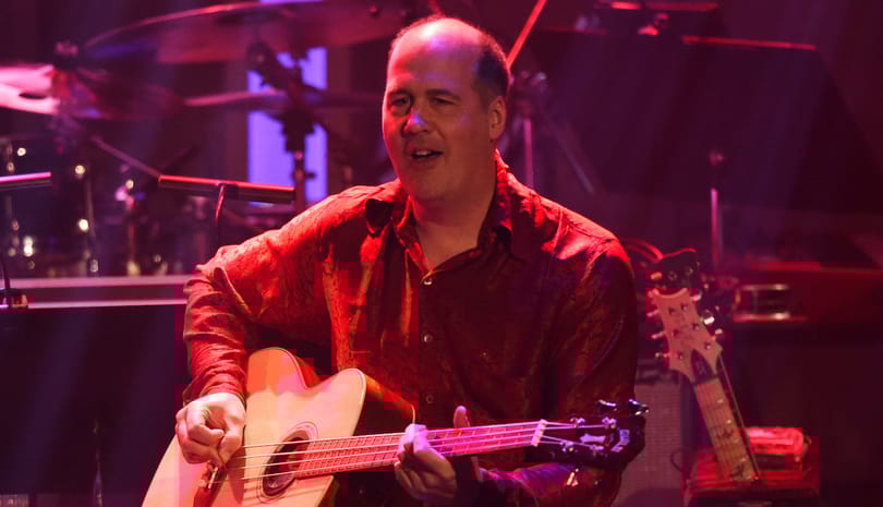 Trumpot dicsérte a Nirvana volt basszusgitárosa, lett is belőle cirkusz