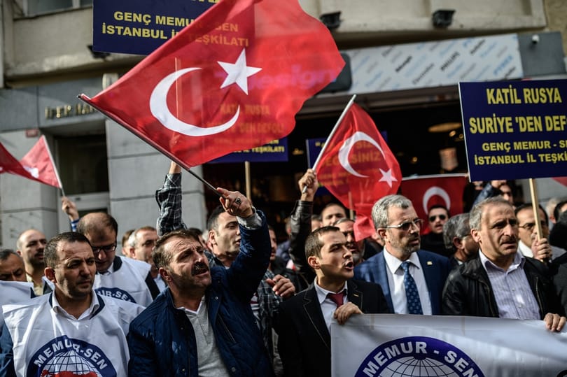 Egy gyógyszereket szállító török konvojt is bombázhattak az oroszok