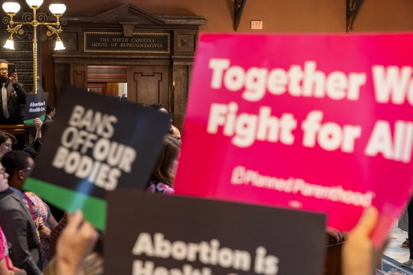 Hét amerikai államban enyhítik, háromban marad az abortusztilalom