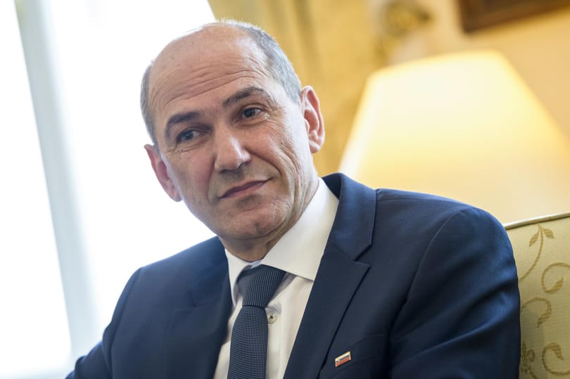 A szlovén bevándorlásellenesek kilépnek a Néppártból, ha kizárják a Fideszt