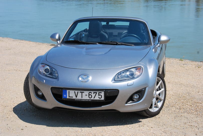 Kabrió teszt: asszony, vagy MX-5?