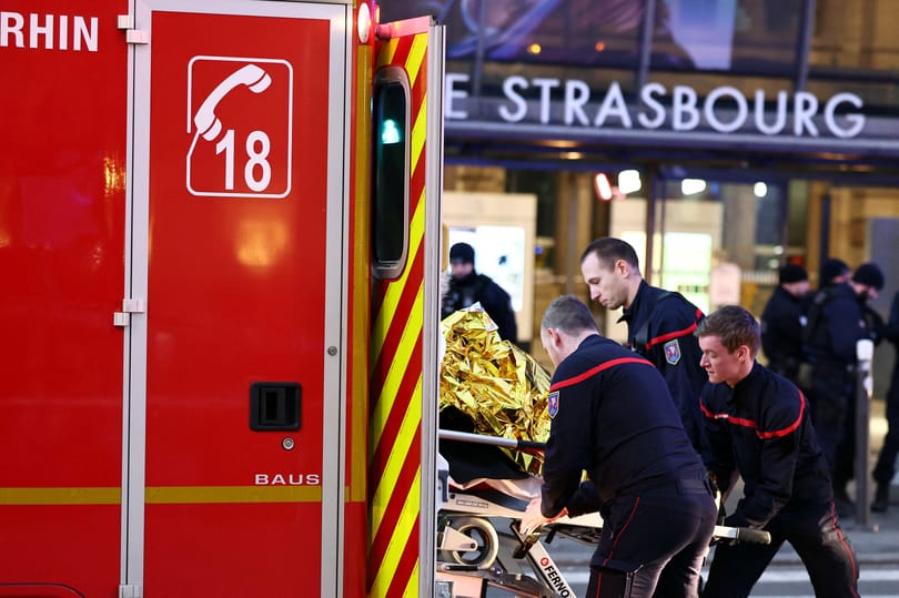Két villamos futott egymásba Strasbourgban, ötven ember sérült meg