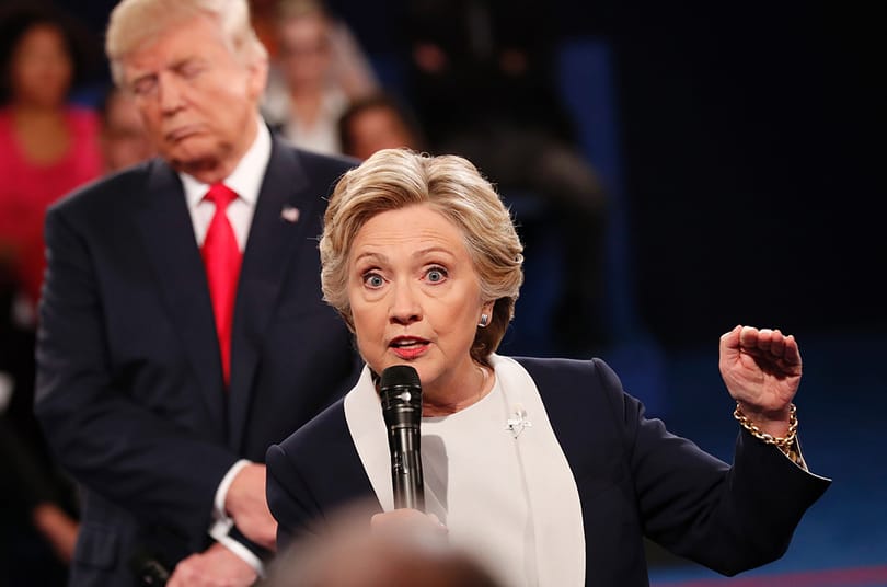 Gyanús fehér port küldtek Clinton kampányközpontjába