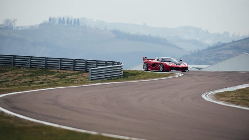 Vettel is bemutatót tart a Hungaroringen