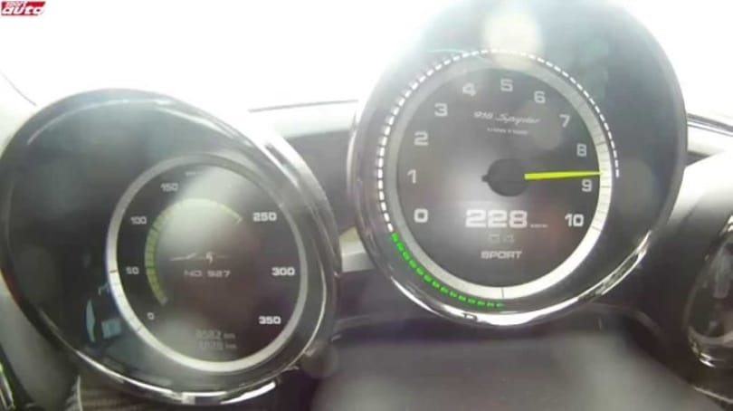 28 másodperc kell a 333 Km/h-hoz a Porsche csúcshibridjének - videó