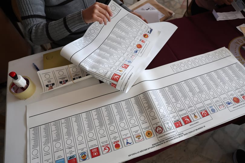 A török ellenzék azzal vádolja az állami hírügynökséget, hogy hamis részeredményeket közöl