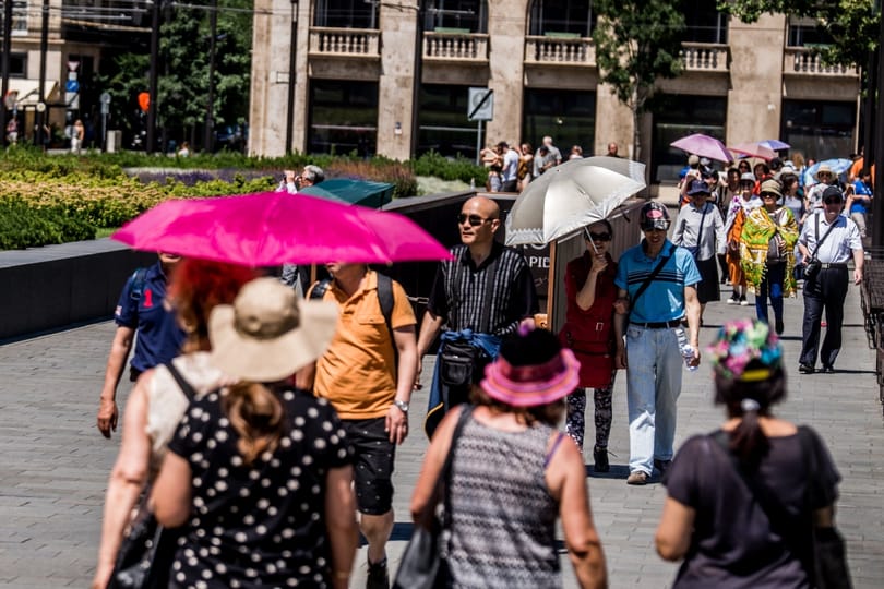 Forrósággal indul a hét, majd szerdától viharos lehűlés jön