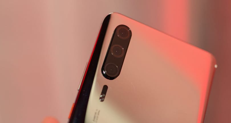Éles fotókon a Huawei tavaszi csúcskészüléke, a P30 Pro