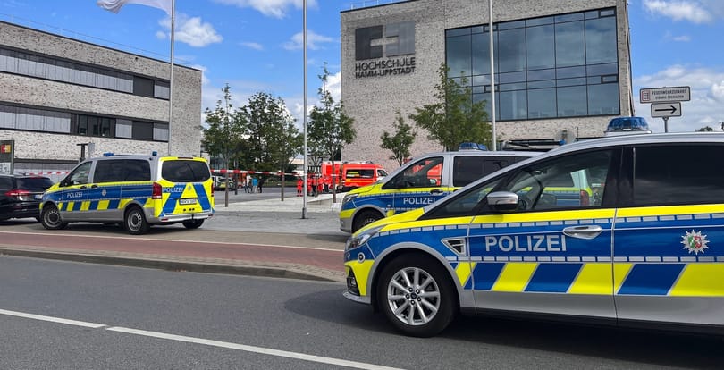 Meghalt az a 30 éves tanárnő, akit pénteken késeltek meg a hammi egyetemen