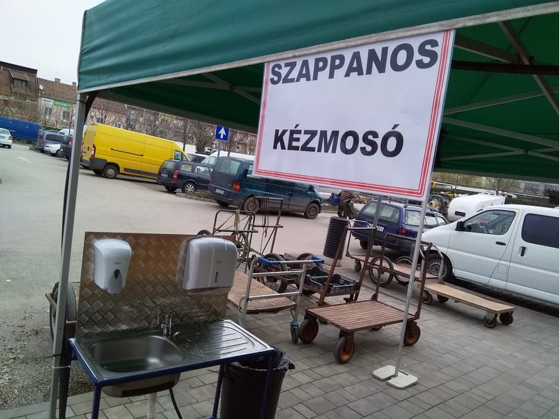 Botka László engedett a szegedi piacosoknak