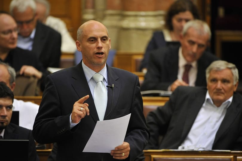Kezdi az aláírásgyűjtést az MSZP lehetséges elnöke