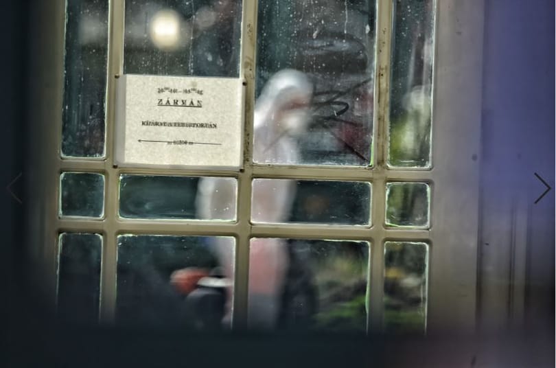 Nehezített pályán futnak versenyt a kórházak a koronavírussal