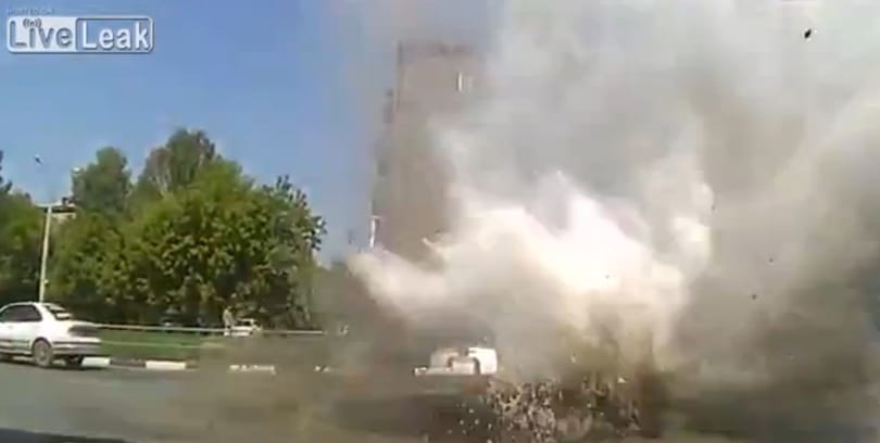 Ennél durvább meglepetés ritkán ér egy autóst – videó