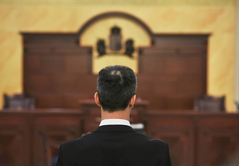 Nem kerül feltételes szabadságra a „lúgos orvos”