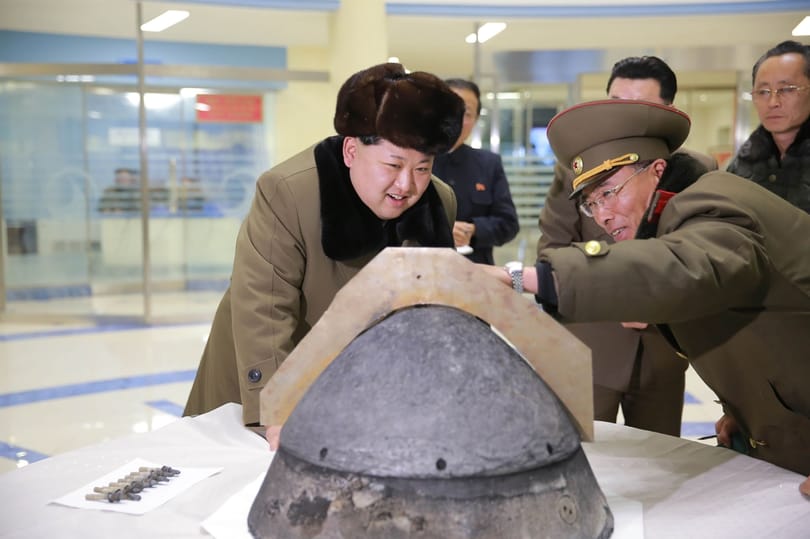 Megjelent Szöulban Kim Dzsong Un, de egész kedvesek voltak vele – videó