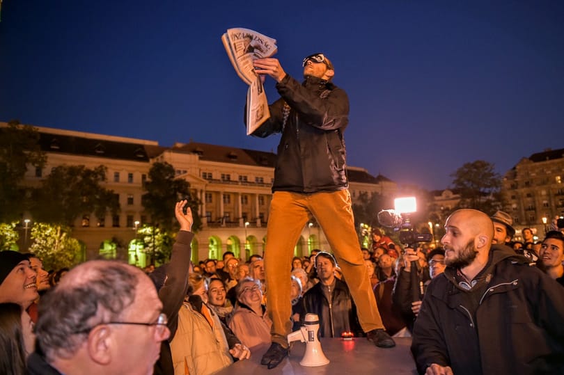 Szlovákiában címlapot kapott a Népszabadság, a MÚOSZ-tól egy szót sem