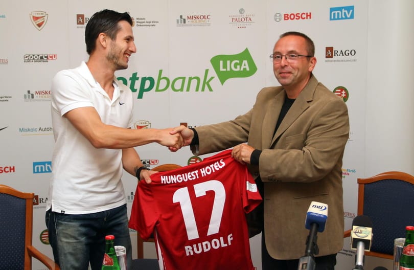 Kovács Zoltán: Focisták és milliárdok