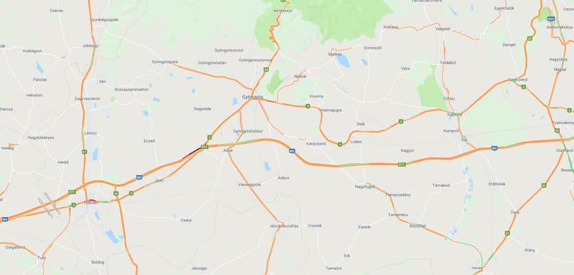 Kamion és autó ütközött az M3-as autópályán