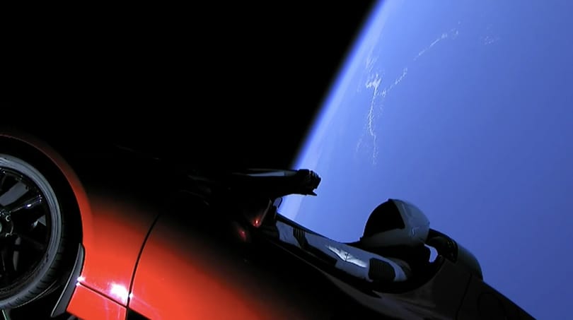 Budapestre jön Elon Musk édesanyja