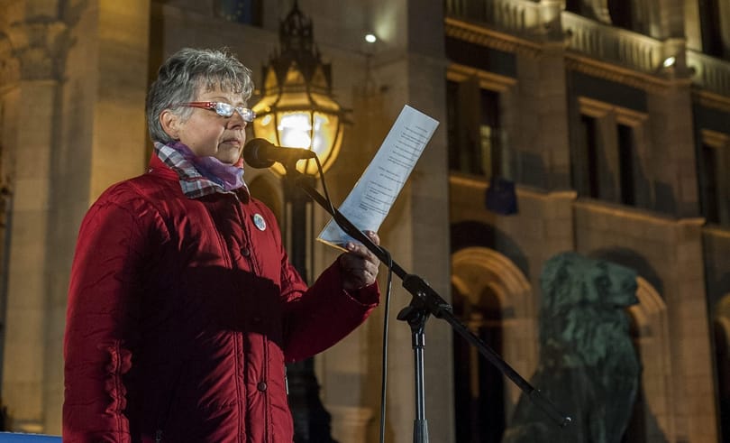 Kormány ellen felszólaló tanárra csapott le a Hír TV